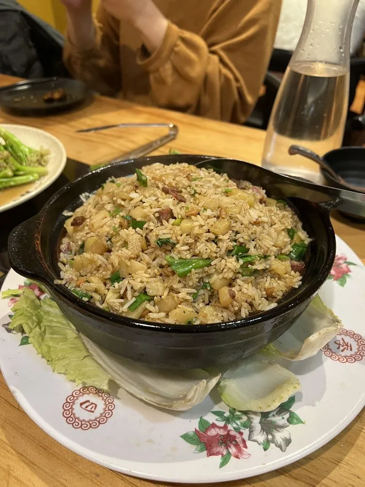 Deep-Fried Pork Dumplings (6)